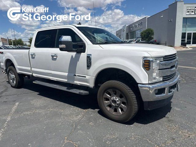 2019 Ford F-350 Super Duty Lariat