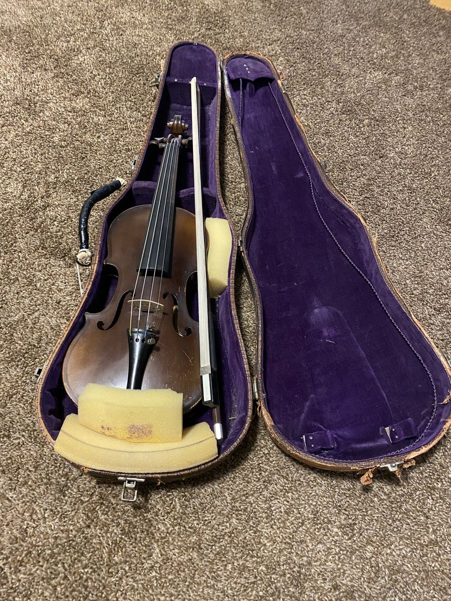 Vintage Violin