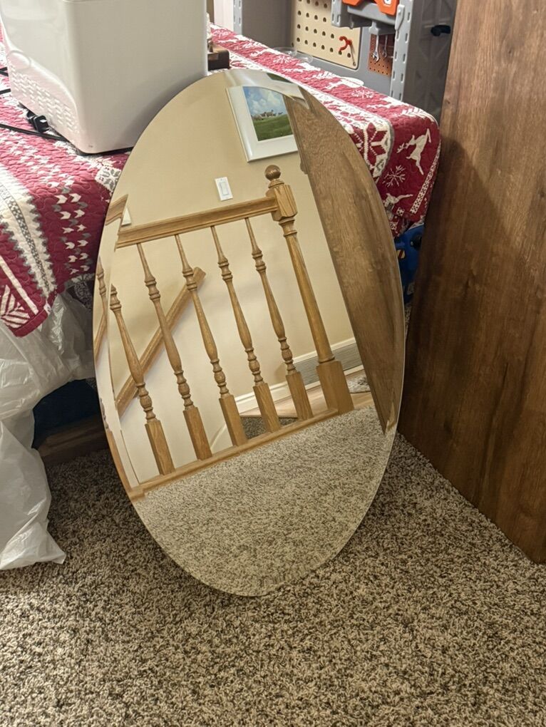 Nice Beveied oval Mirror 24 X 36