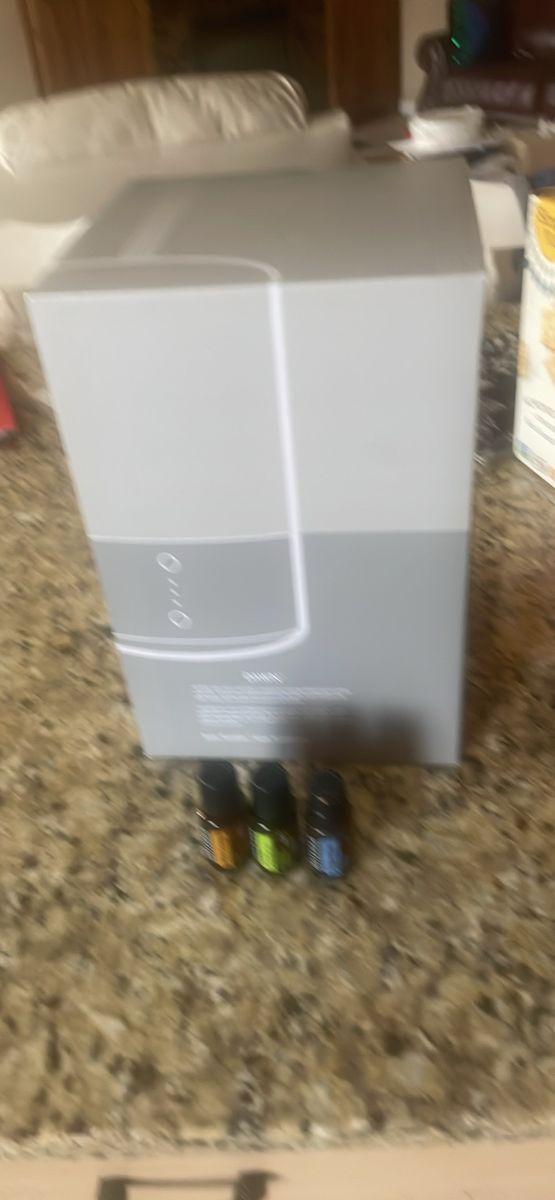 DoTERRA Dawn Aroma Humidifier with 3 Essential Oils (Wild Orange, Lemon Eucalyptus, DigestZen)