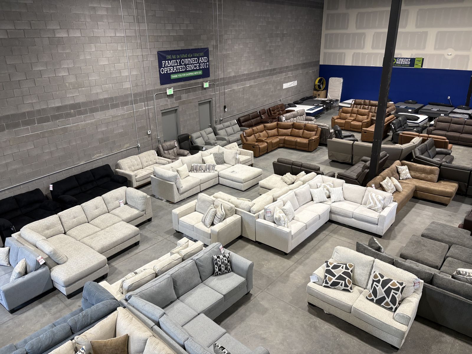 Closeout couches