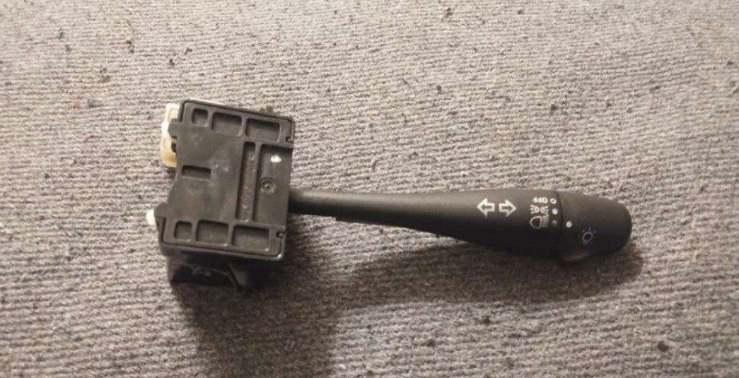 1997 Nissan D21 Hardbody Truck Turn Signal