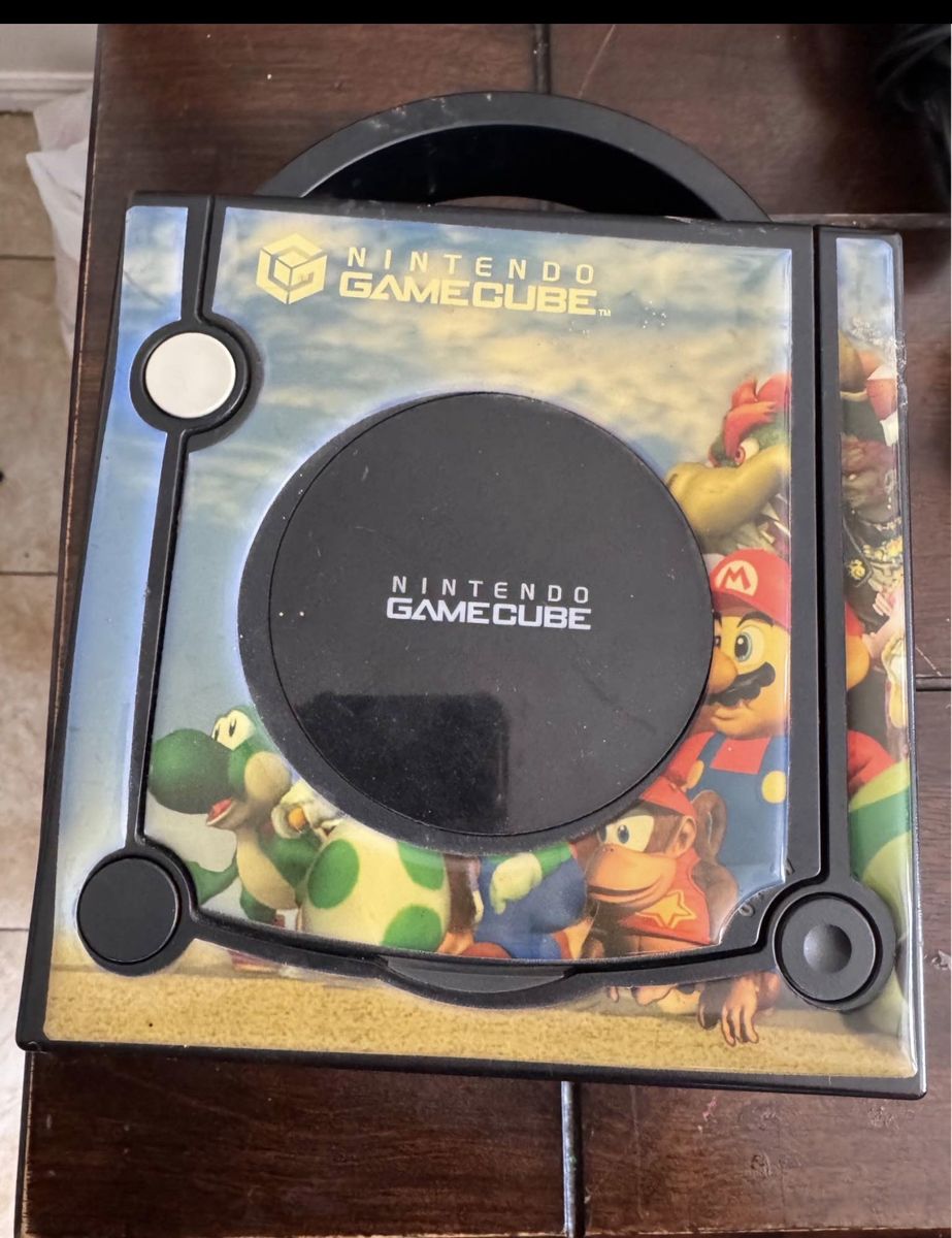 Nintendo GameCube Console System Bundle w/ Controller & Super Mario Sunshine