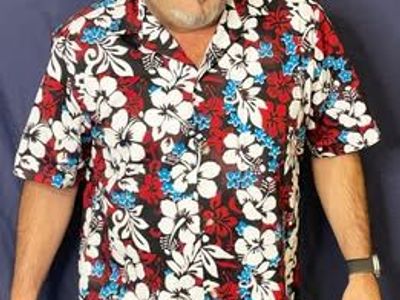 Classic Hawaiian Hibiscus Shirt Red or Blue