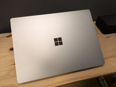 Microsoft Surface Laptop 4 - Intel i7-1185G7, 16GB RAM, 477GB Storage 13.3" touch screen