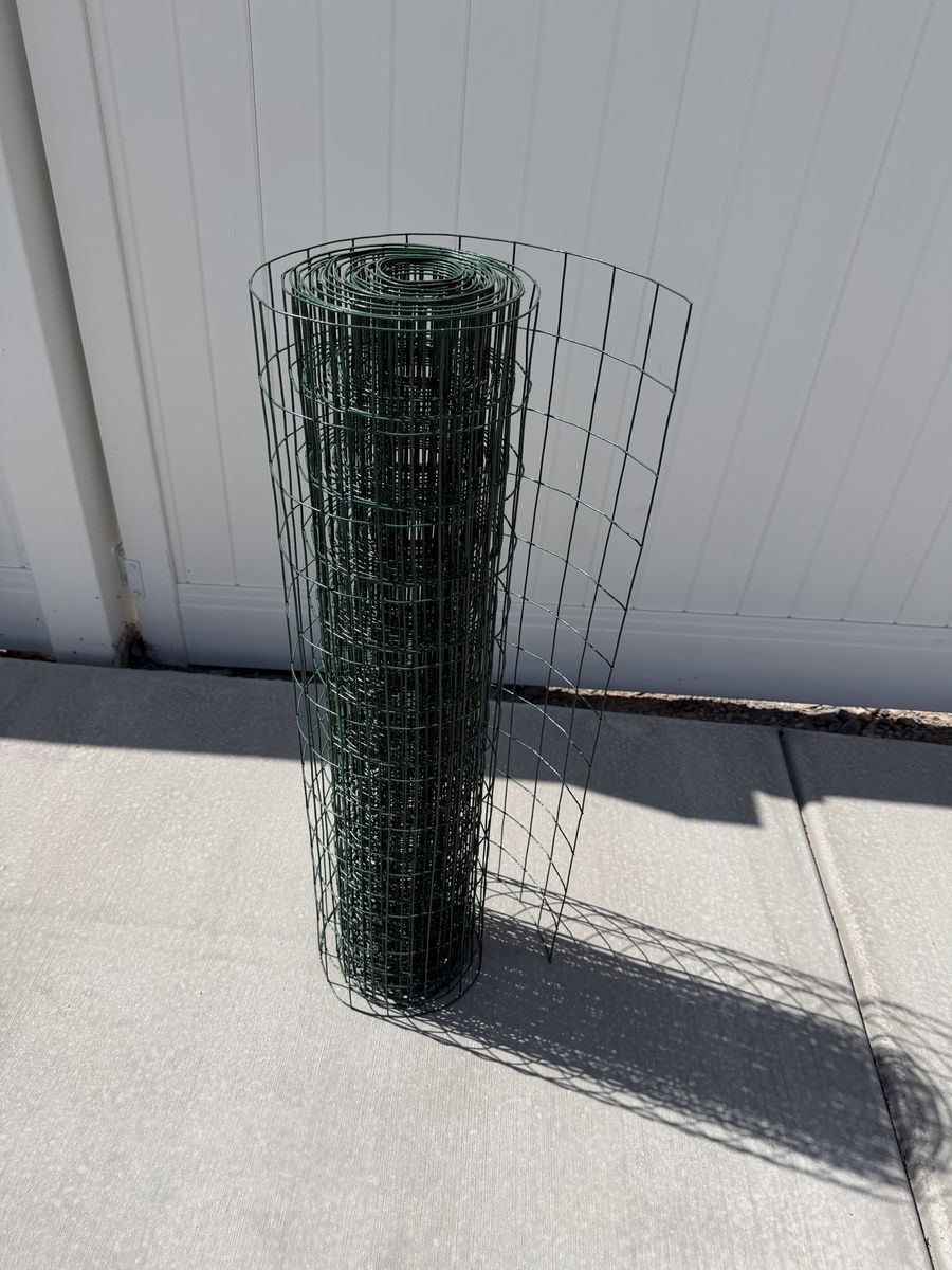 Garden Fence - Green coated wire