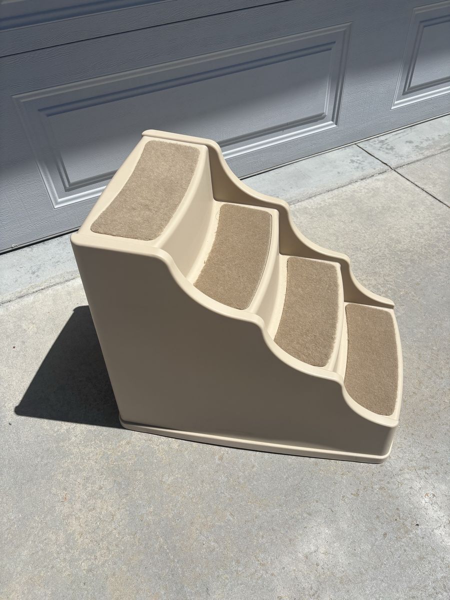 Pet Steps