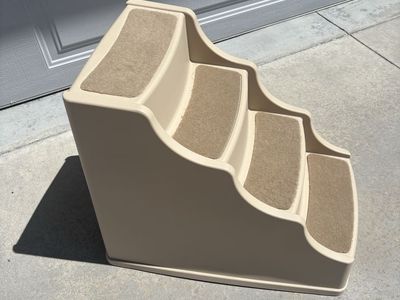 Pet Steps