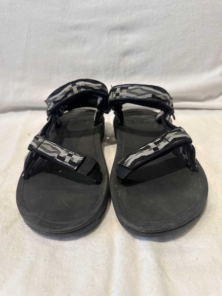 Teva youth size 2 gray/black sports sandals