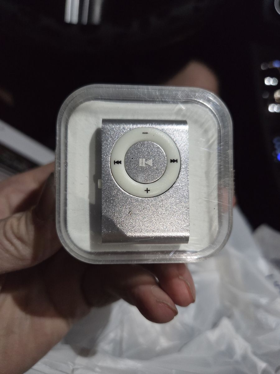 Mp3 player brand new in have 5 of them 10 each