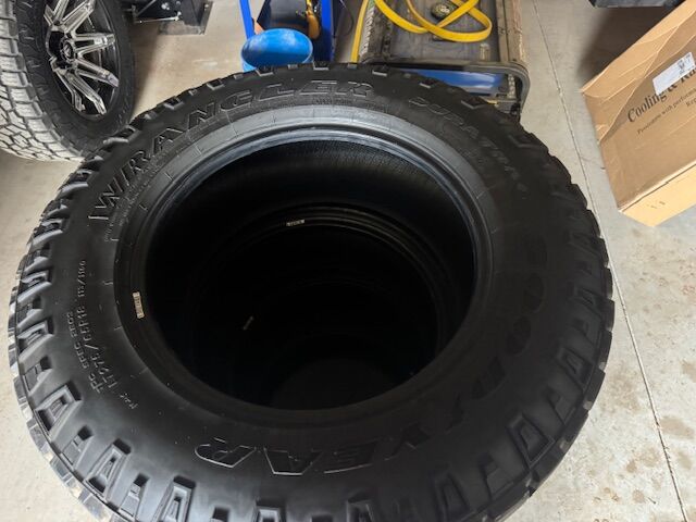 (4) 275 65 R18 Goodyear Wrangler Duratrac