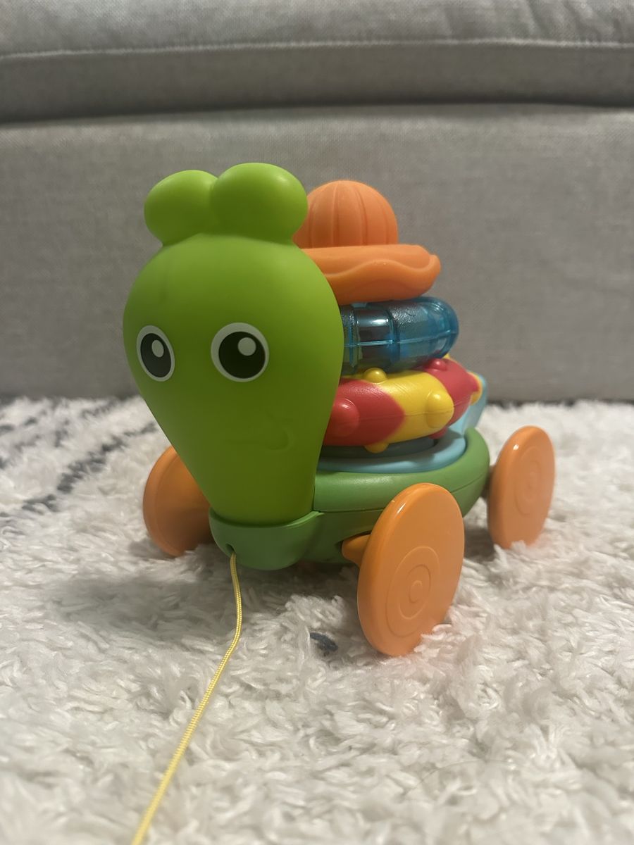 Infantino Spinning Snail Pull Toy