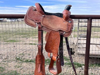 New 15 Corriente Rope Saddle