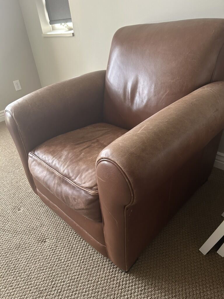 Leather chair (Room&Board)