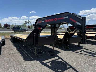 2027 MAXX-D 40'x102" TDX Gooseneck
