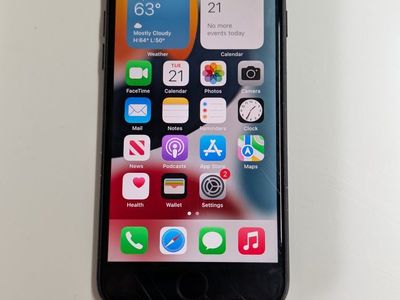 Apple iPhone 7 32GB Matte Black Unlocked