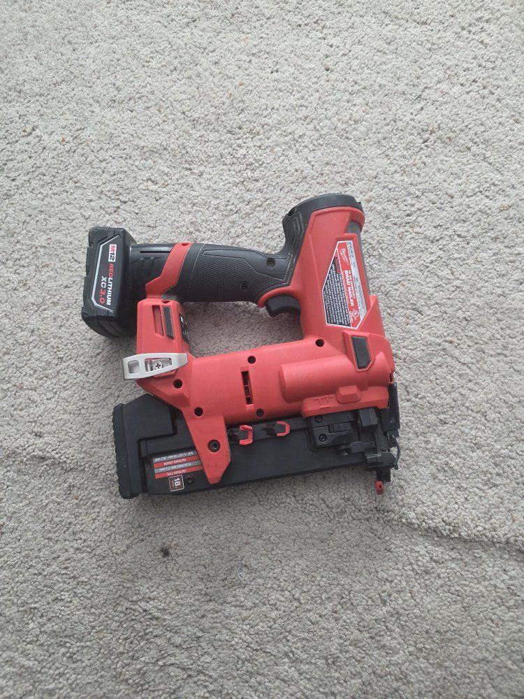 milwaukee fuel m12 pin nailer