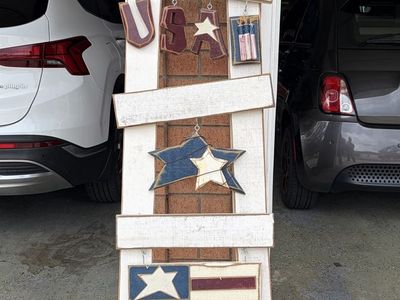 Holiday ladder decoration
