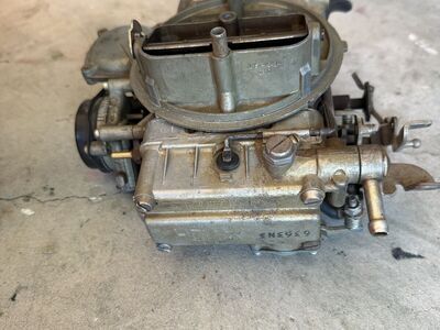 Holley carb 600