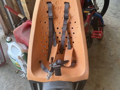 Yepp kid car seat