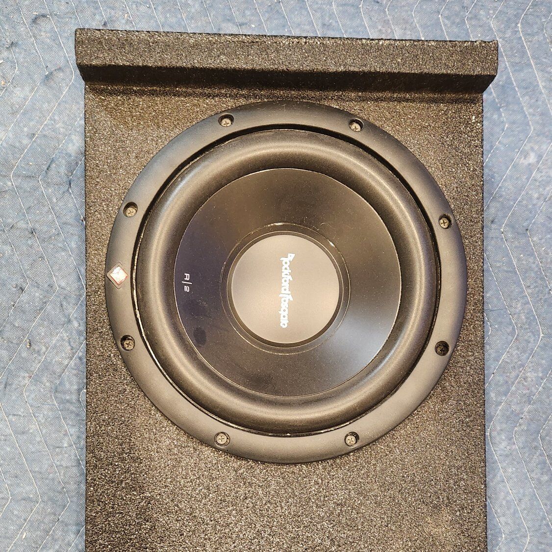 10 inch Rockford Fosgate P2 sub