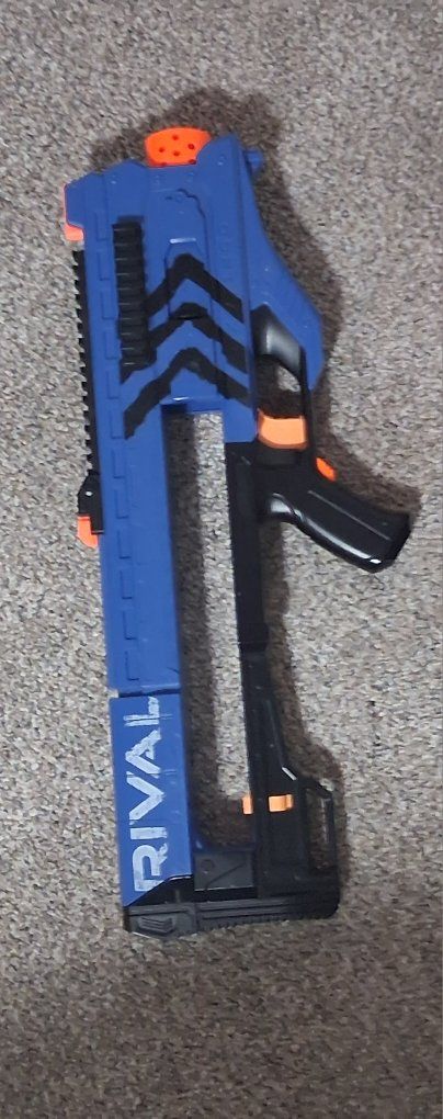 Main image 5