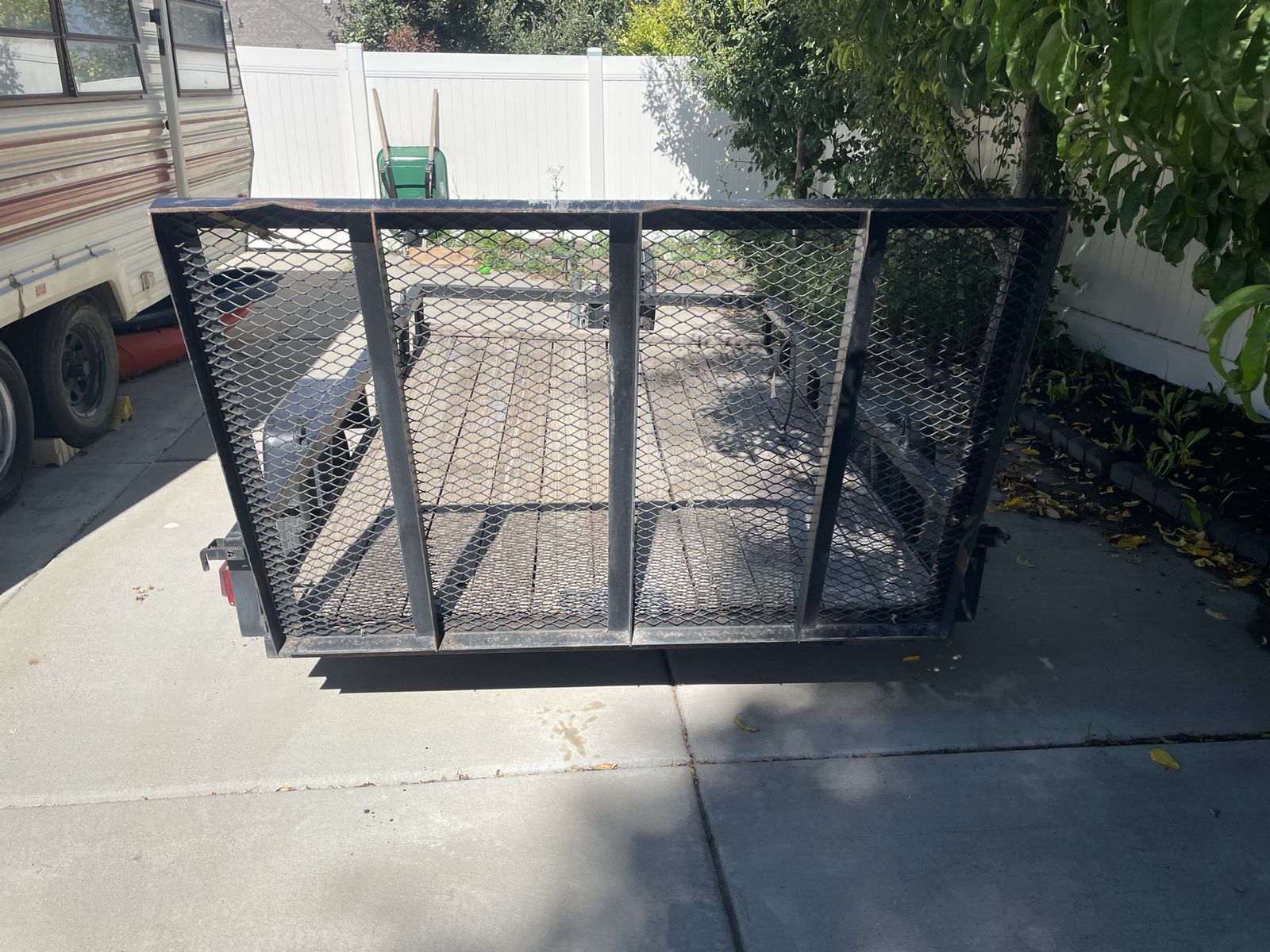 Utility Trailer 8’ X 5’ feet Wood Deck and fold up/down Ramp - Multi-Purpose Hauling