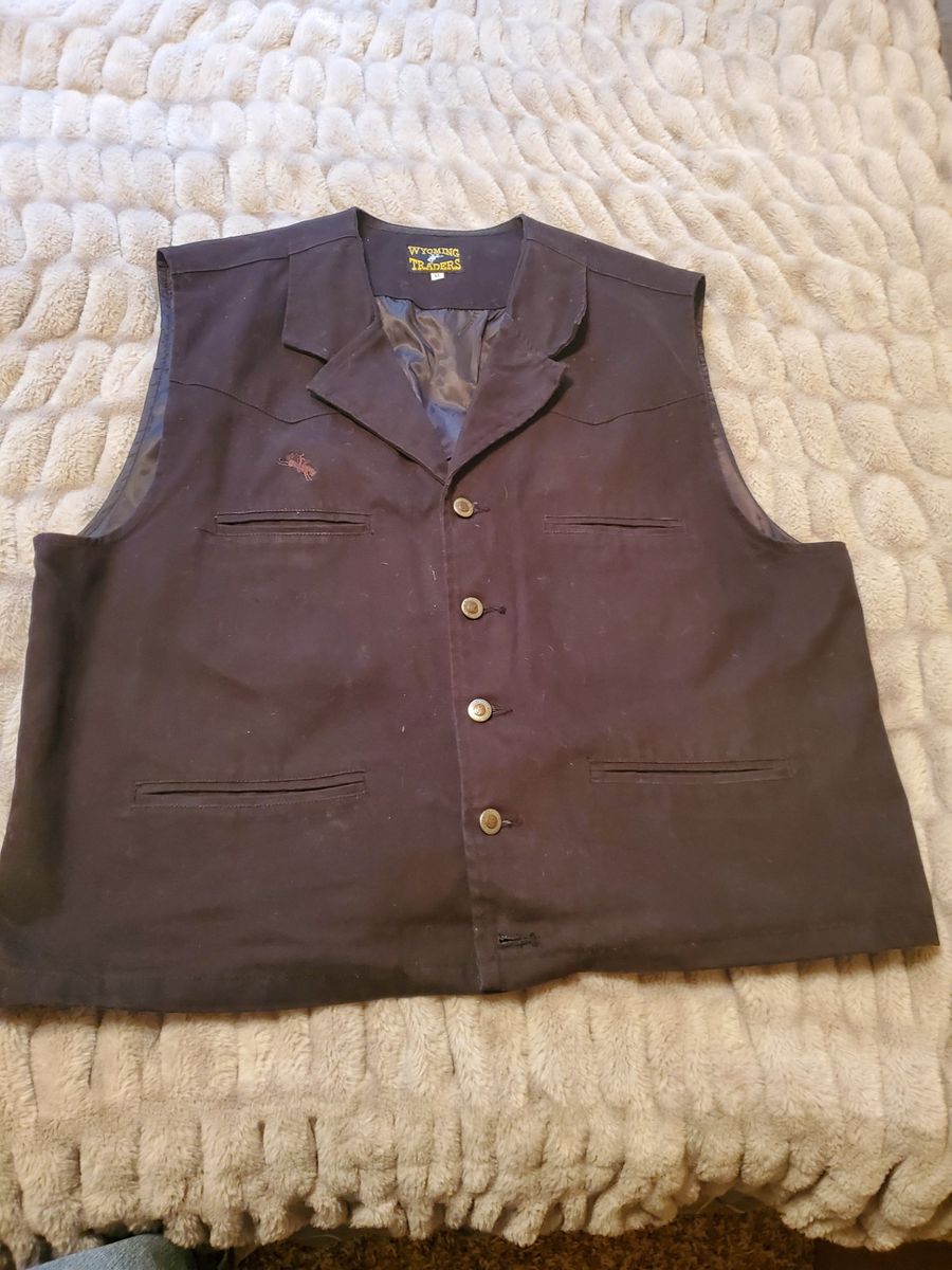 Wyoming Trader Western Vest