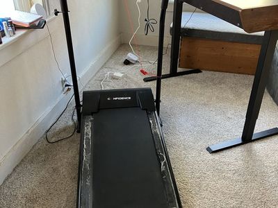 Folding treadmill