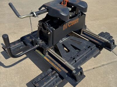 Curt R20 Hitch WIth Adapter