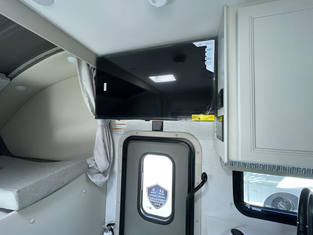 Main image 43