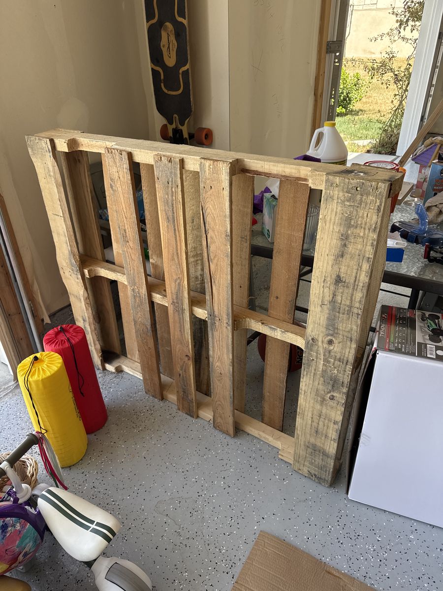 Free Pallet