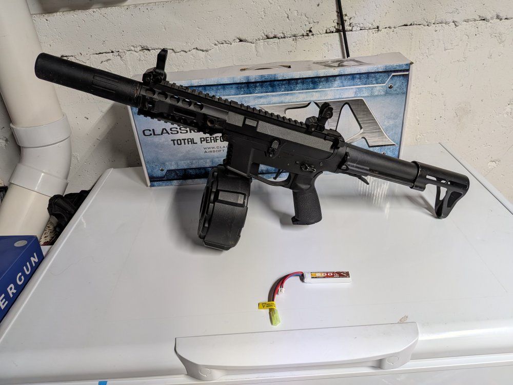 Classic Army PXG9 AEG Airsoft Rifle with Drum Magazine and Battery - Excellent Condition