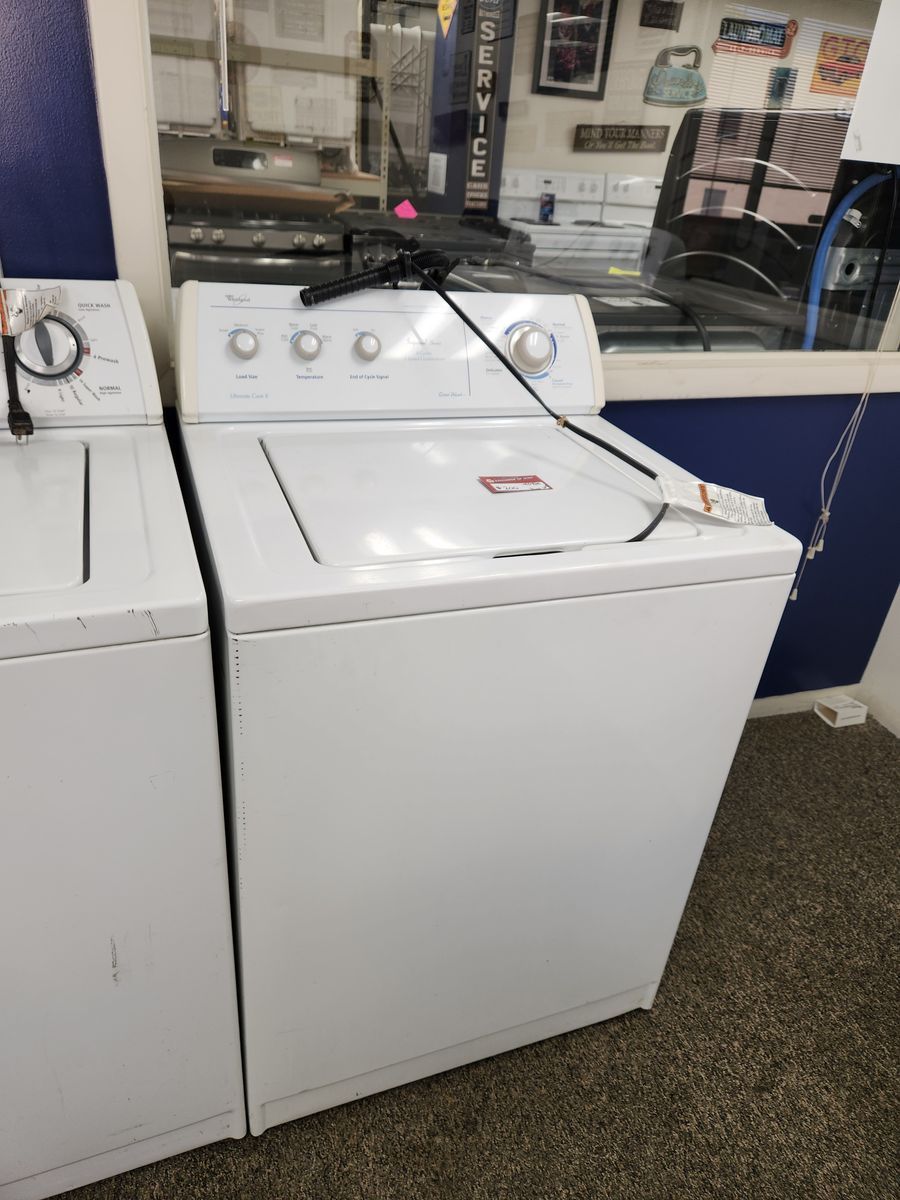 GREAT WHIRLPOOL TOPLOAD WASHER! WITH A FULL WARRANTY