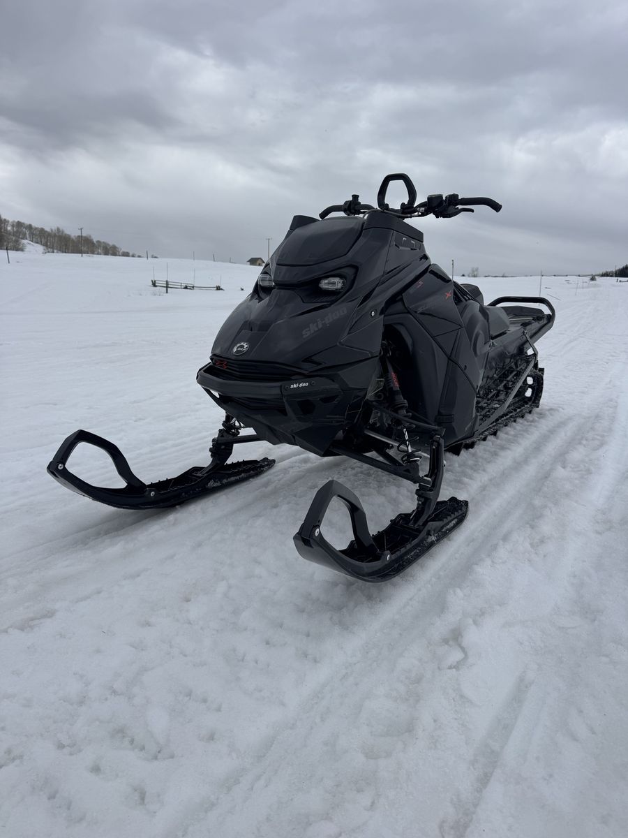 2024 Ski-Doo Summit expert turbo 154”