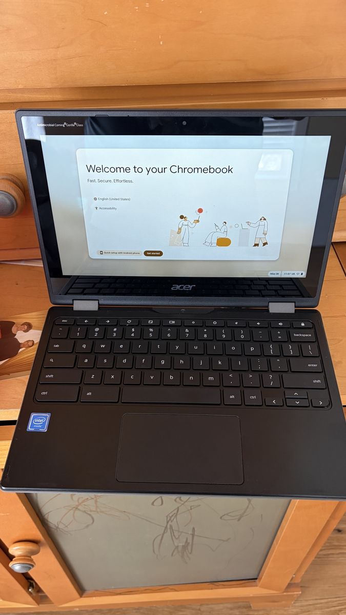 Acer lab top tablet