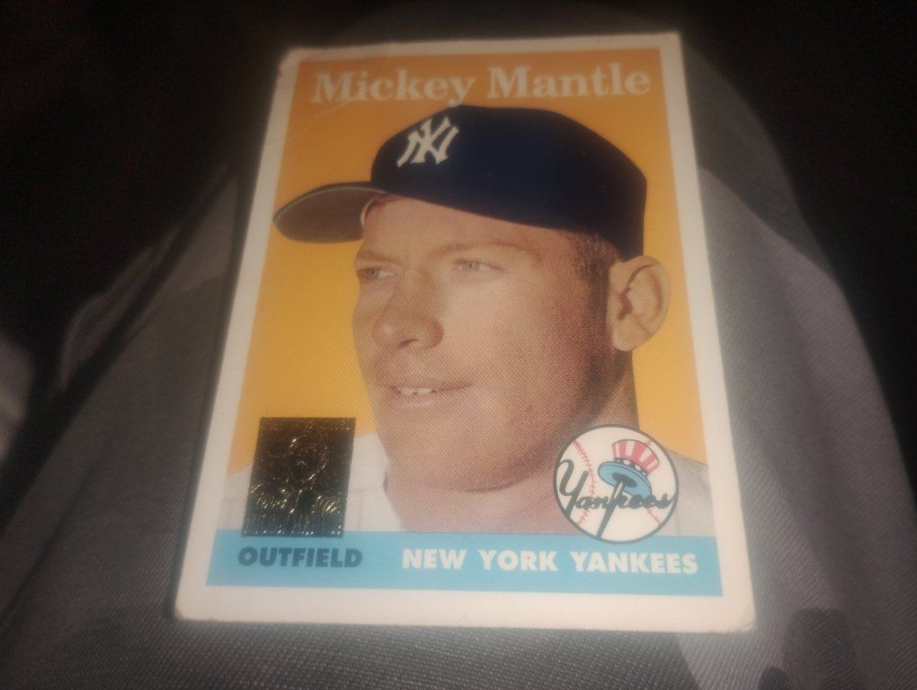 Mikey Mantle baseball card #150