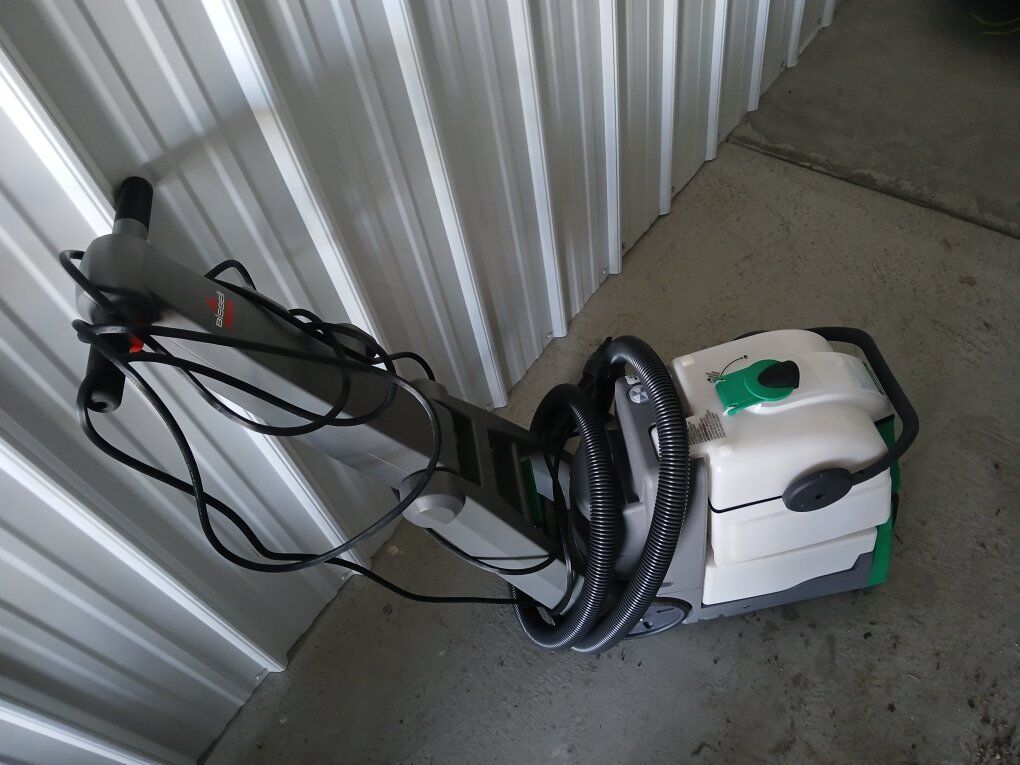 Bissell Carpet Cleaner