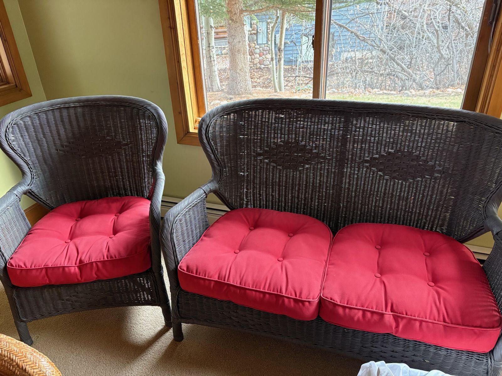 2 Piece Wicker Loveseat and Chair