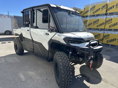 2026 Can-Am Defender Limited