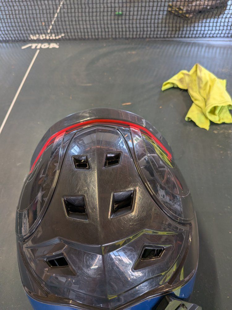 Main image 6