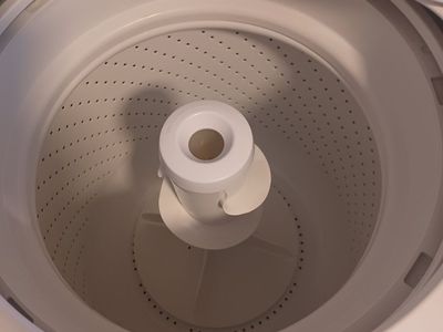 1 WHIRPOOL WASHER & DRYER