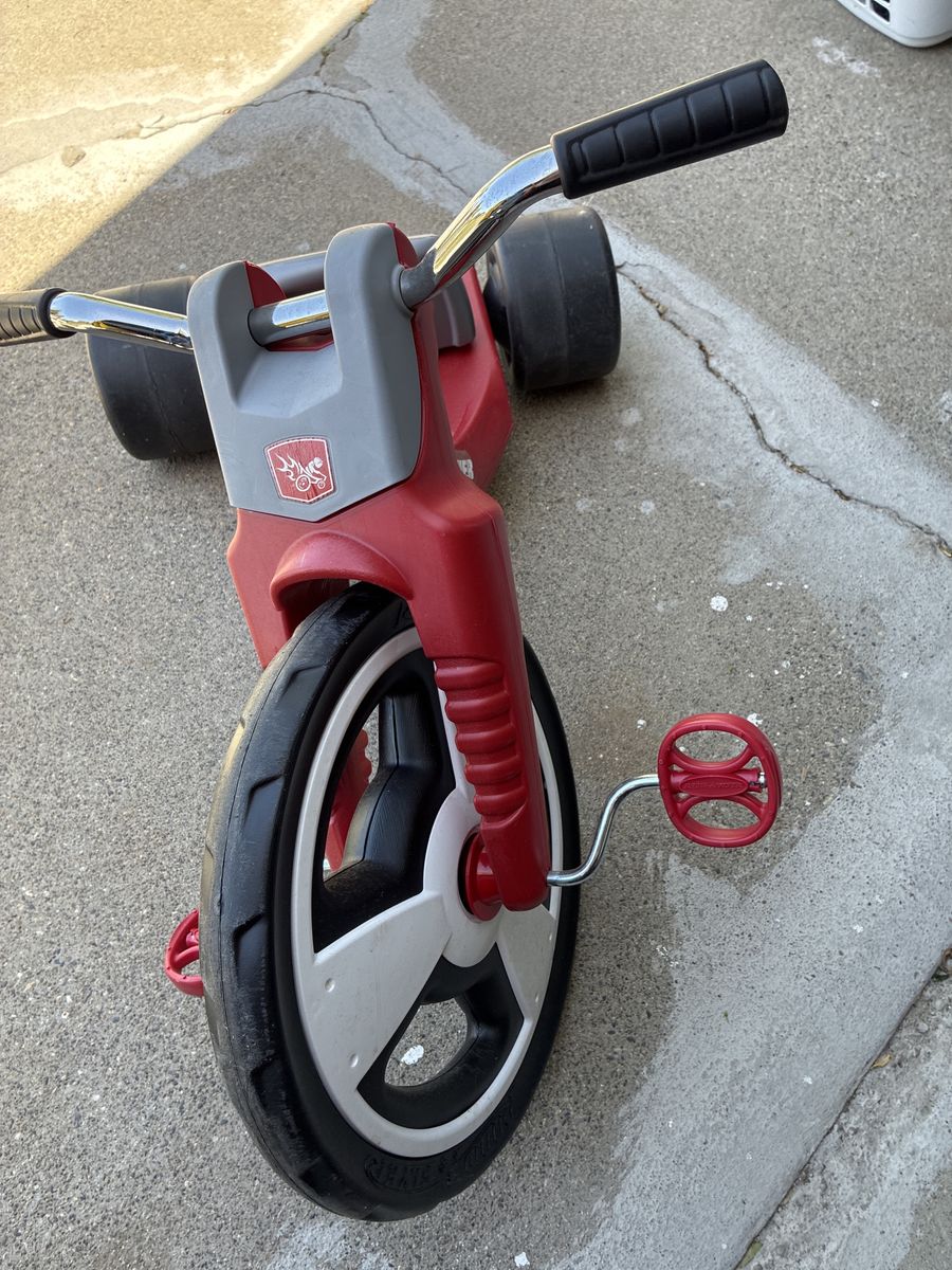 FLYER SPORT TRICYCLE