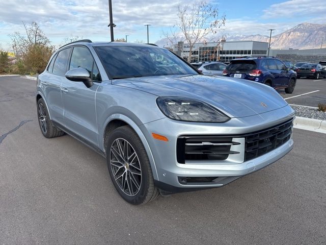 2024 Porsche Cayenne Base