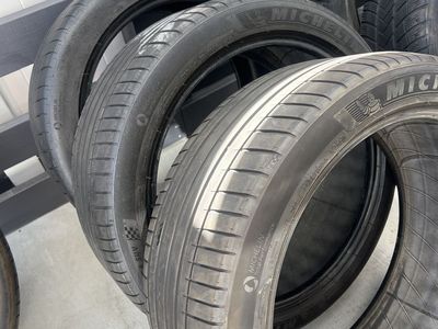 3 Michelins plot sport 4 suv 285/40r22 for $100