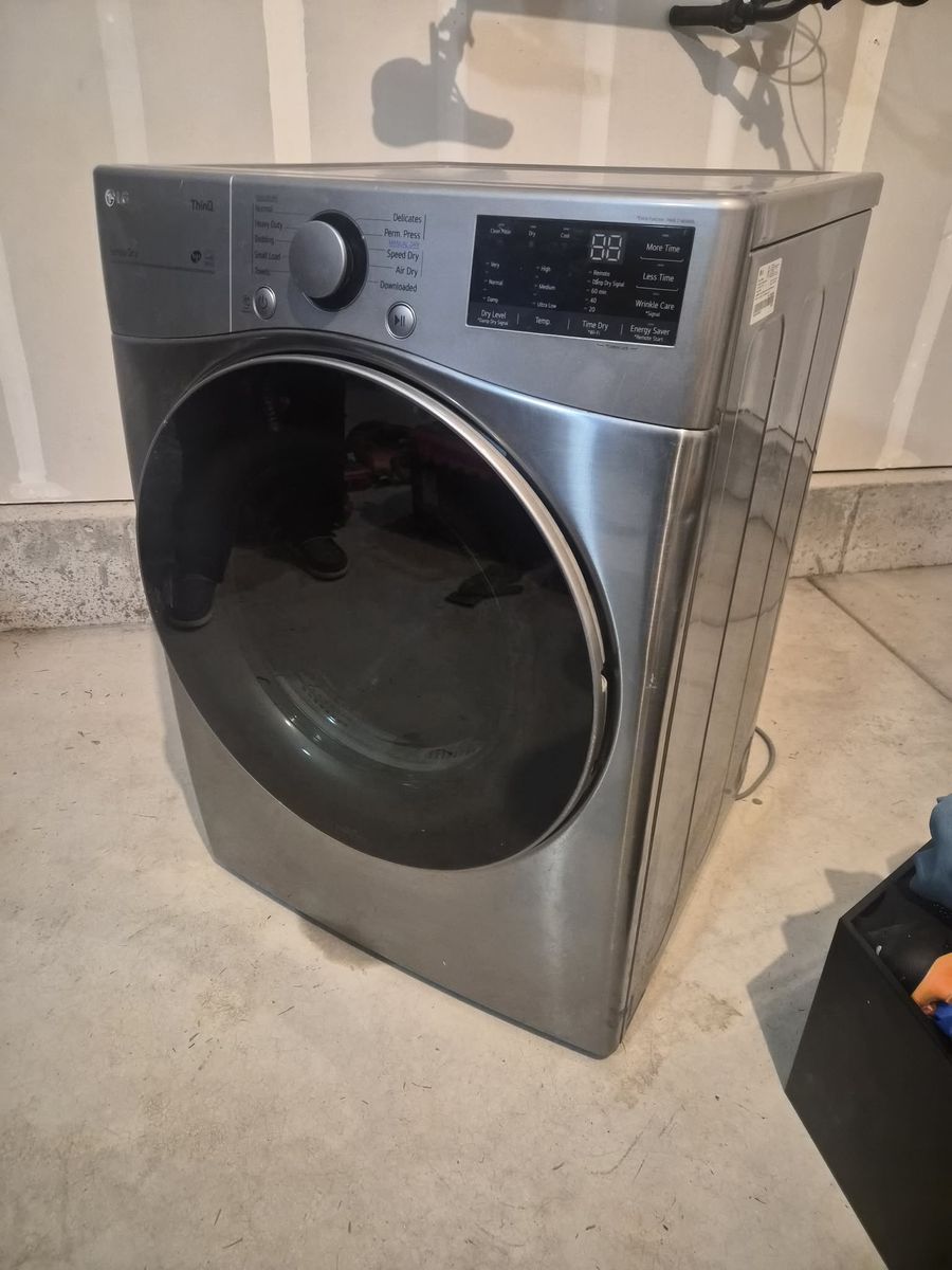 LG ThinQ Gas Dryer