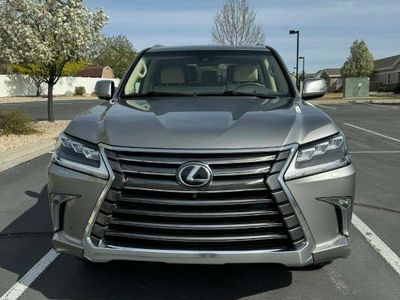 2016 Lexus LX 570
