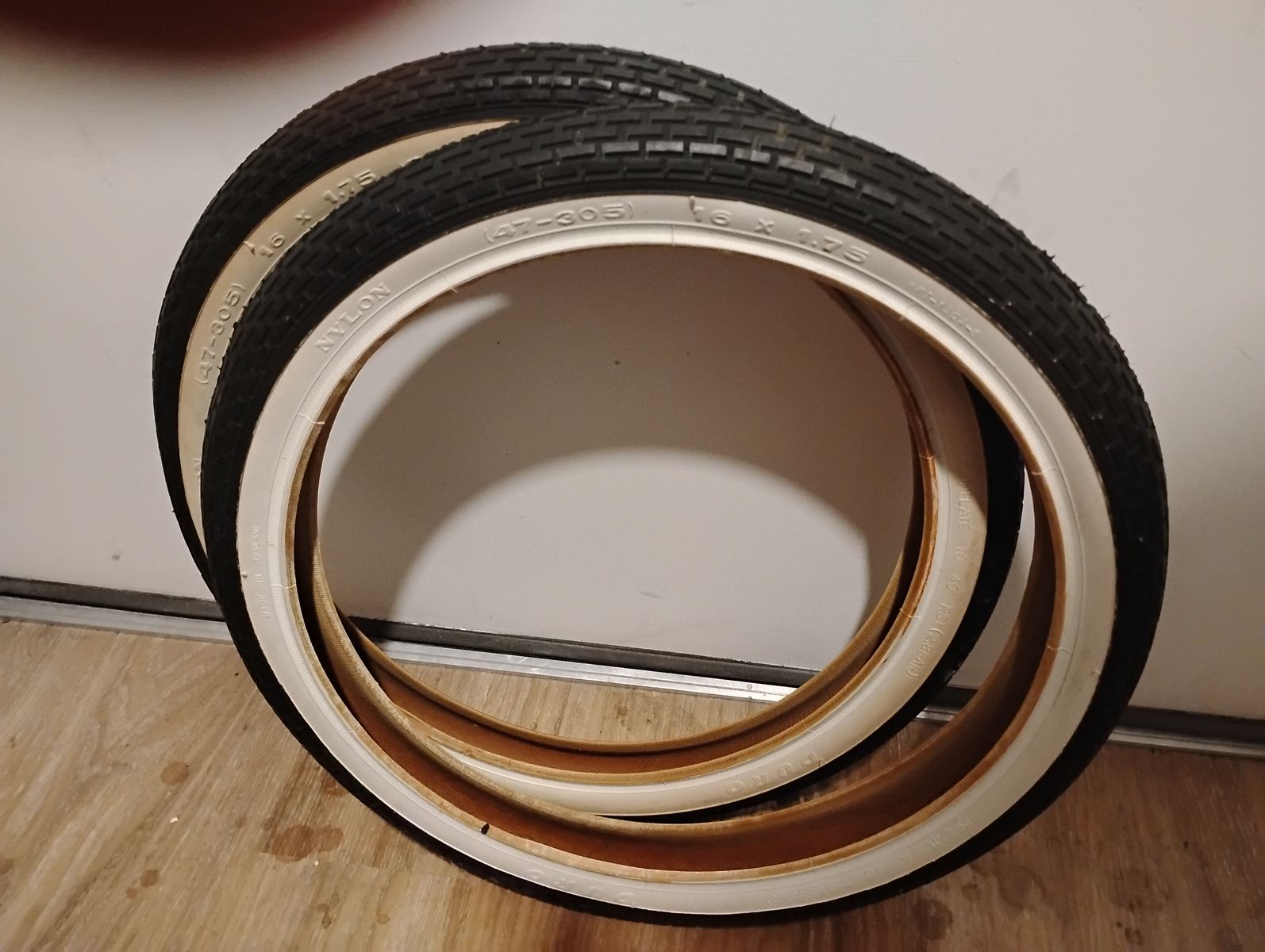 Brand new 20 inch lowrider bike whitewall tires