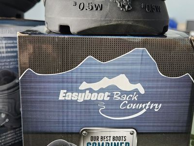 Easyboot Back Country Hoof Boots