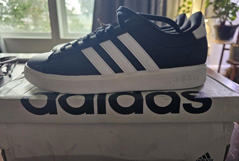 Adidas Grand Court 2.0 GW9196 Men's Black/White Sneakers US 9 New with Box